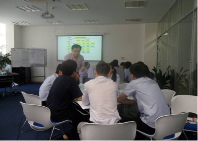 某公司成功舉辦《TTT(企業(yè)內(nèi)訓(xùn)師的培訓(xùn))》活動，冠卓咨詢助力人才梯隊(duì)建設(shè)